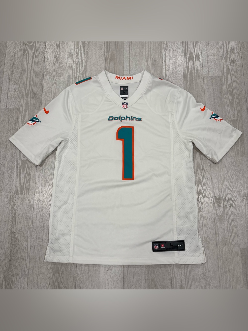 Nike NFL On-Field Miami Dolphins Tua Tagovailoa #1 White Jersey Size L